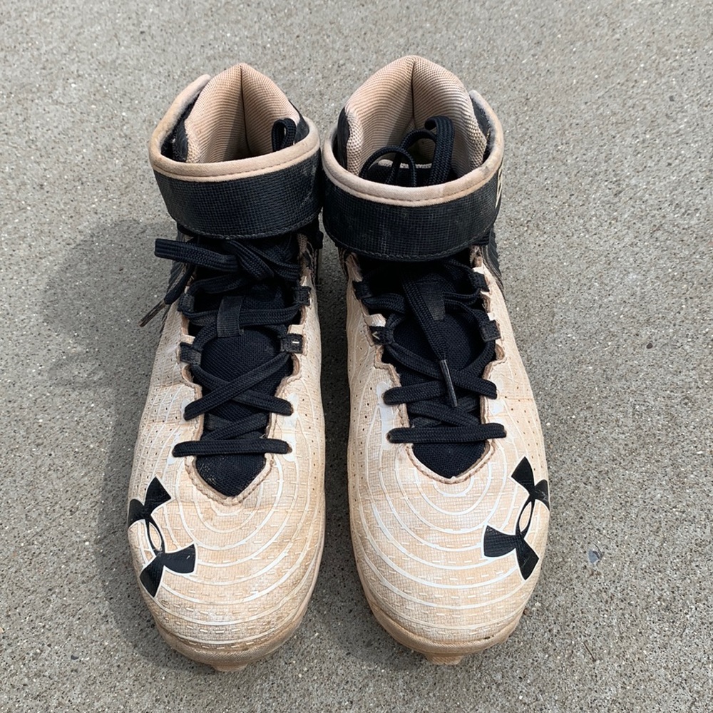 5 size boys baseball cleats UA Bryce Harper